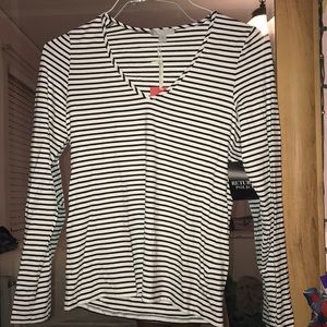 Stripped long sleeve shirt